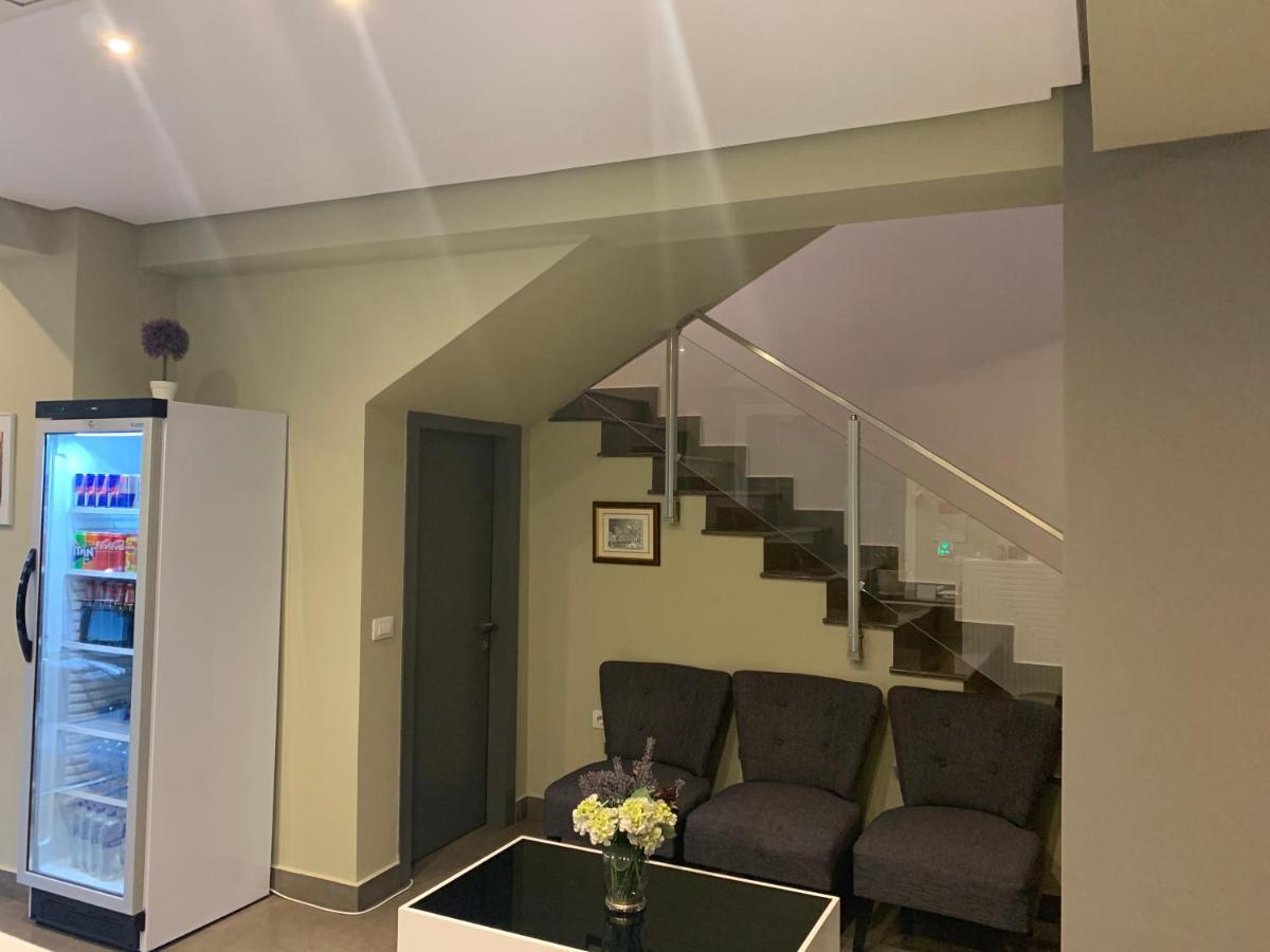 Soleo Hotel Tirana Zewnętrze zdjęcie