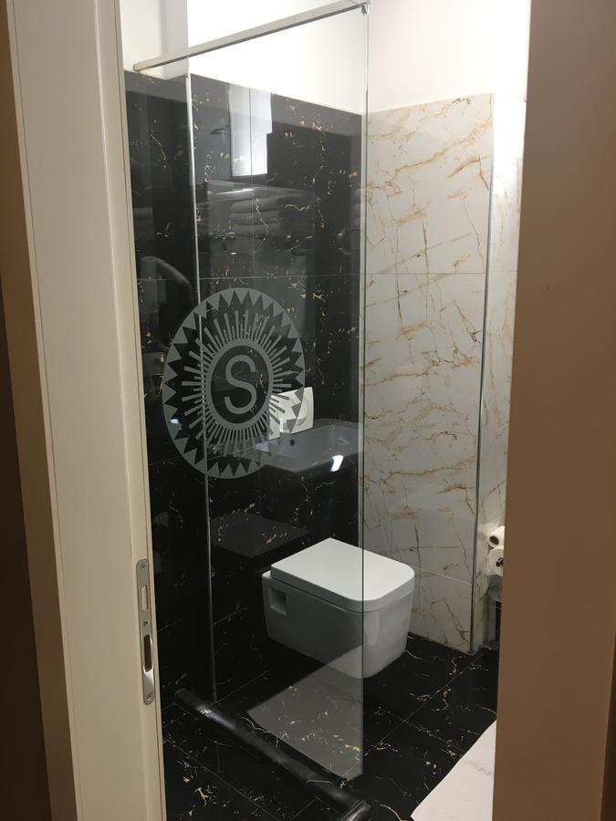 Soleo Hotel Tirana Zewnętrze zdjęcie
