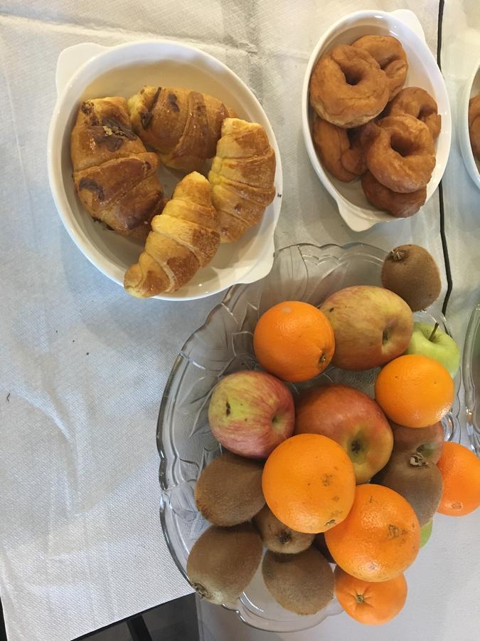Soleo Hotel Tirana Zewnętrze zdjęcie